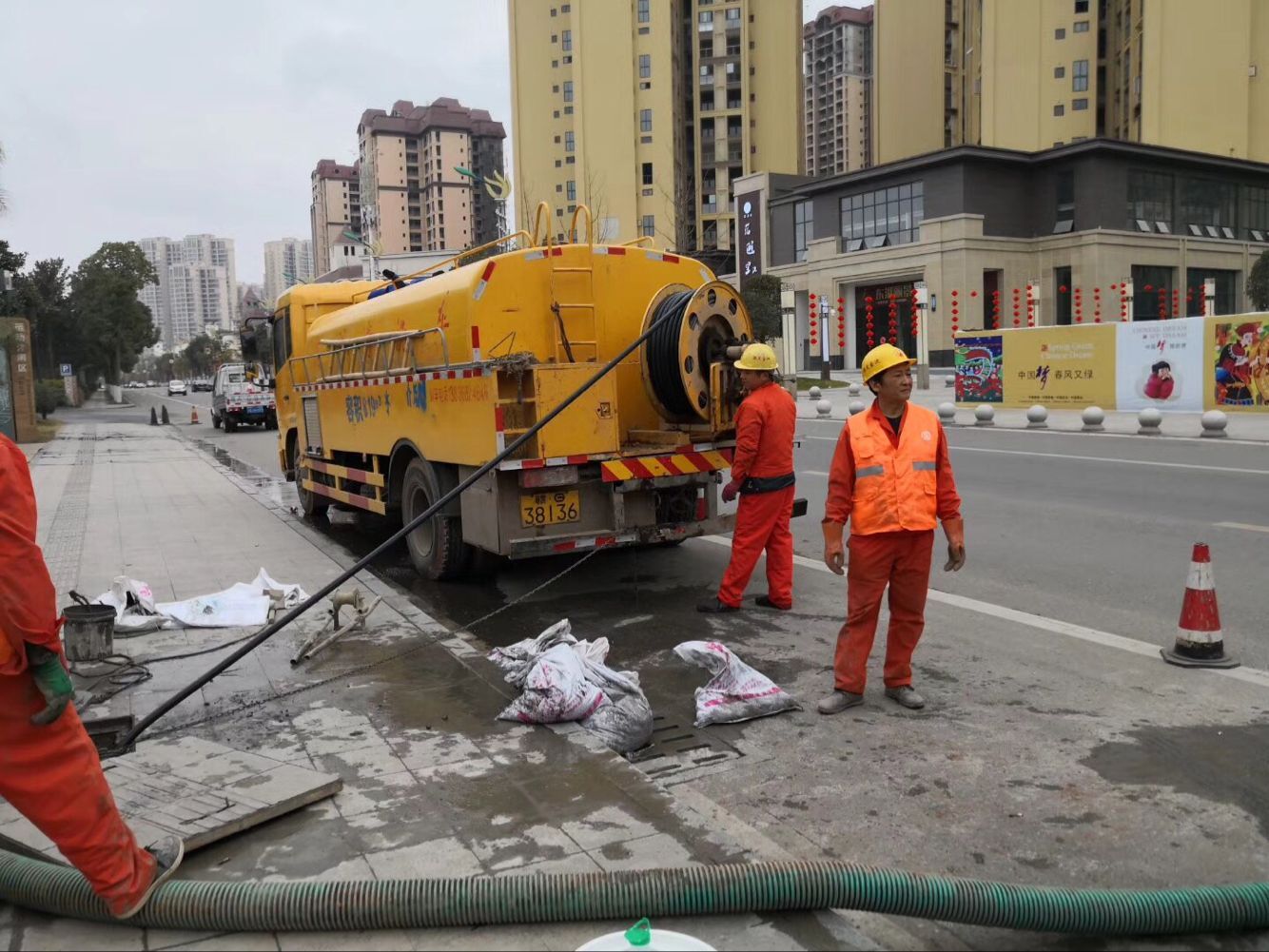 双湖排污管道清淤-管道清洗